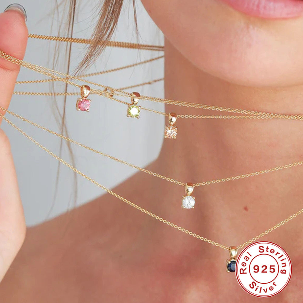 Elegante 925 Sterling Silberkette vergoldet - Anhänger in weiß