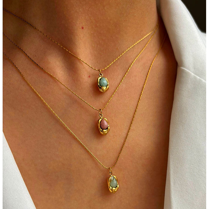 Vergoldete Kette mit Perlenanhänger(violett)